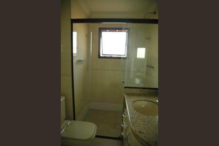 Apartamento à venda com 280m², 3 quartos e 4 vagasBanheiro da Suíte 2