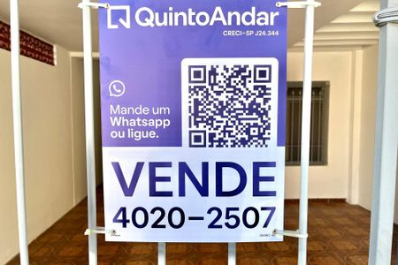 Casa à venda com 140m², 4 quartos e 2 vagas Casa à venda com 140m², 4 quartos e 2 vagasPlaca