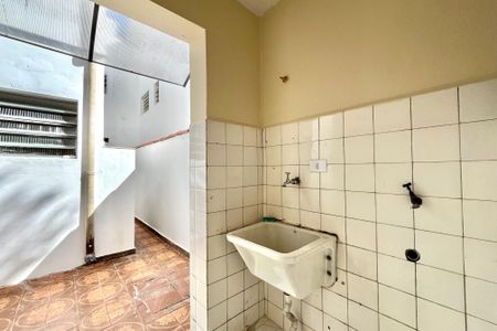 Casa à venda com 140m², 4 quartos e 2 vagas Casa à venda com 140m², 4 quartos e 2 vagasÁrea de Serviço