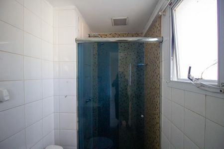 Apartamento à venda com 99m², 3 quartos e 2 vagas Apartamento à venda com 99m², 3 quartos e 2 vagasBanheiro da Suíte