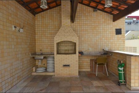 Apartamento à venda com 99m², 3 quartos e 2 vagas Apartamento à venda com 99m², 3 quartos e 2 vagasÁrea Comum - Churrasqueira