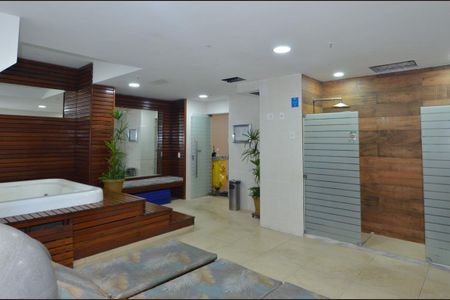 Apartamento à venda com 99m², 3 quartos e 2 vagas Apartamento à venda com 99m², 3 quartos e 2 vagasÁrea Comum