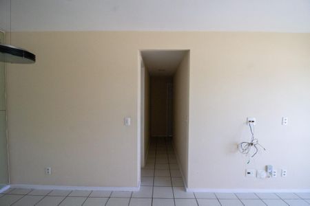 Apartamento à venda com 99m², 3 quartos e 2 vagas Apartamento à venda com 99m², 3 quartos e 2 vagasCorredor
