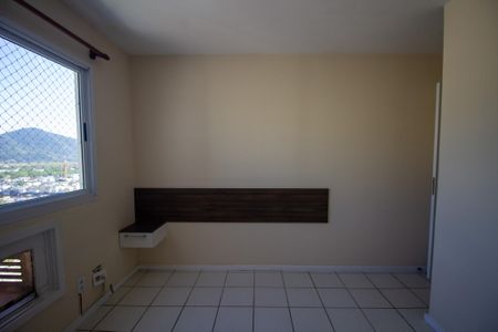 Apartamento à venda com 99m², 3 quartos e 2 vagas Apartamento à venda com 99m², 3 quartos e 2 vagasQuarto 1