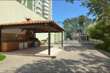 Apartamento à venda com 99m², 3 quartos e 2 vagas Apartamento à venda com 99m², 3 quartos e 2 vagasÁrea Comum - Churrasqueira