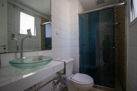 Apartamento à venda com 99m², 3 quartos e 2 vagas Apartamento à venda com 99m², 3 quartos e 2 vagasBanheiro da Suíte