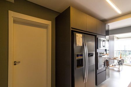 Apartamento à venda com 213m², 4 quartos e 4 vagas Apartamento à venda com 213m², 4 quartos e 4 vagasCozinha