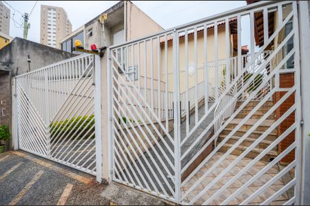 Casa de condomínio à venda com 89m², 2 quartos e 2 vagas Casa de condomínio à venda com 89m², 2 quartos e 2 vagasFachada