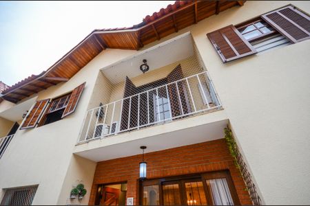 Casa de condomínio à venda com 89m², 2 quartos e 2 vagas Casa de condomínio à venda com 89m², 2 quartos e 2 vagasÁrea externa