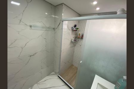 Apartamento à venda com 40m², 2 quartos e 1 vaga Apartamento à venda com 40m², 2 quartos e 1 vagaBanheiro Social