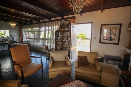 Sala de casa à venda com 3 quartos, 500m² em Jardim Londrina, São Paulo