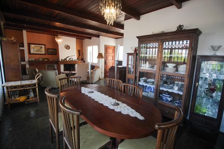 Sala de casa à venda com 3 quartos, 500m² em Jardim Londrina, São Paulo