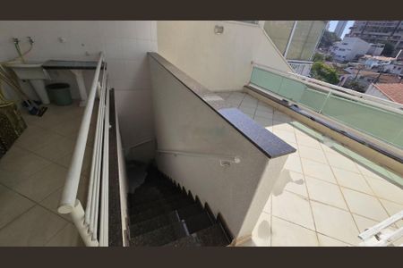 Casa à venda com 242m², 3 quartos e 6 vagas