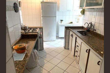 Casa à venda com 130m², 2 quartos e 2 vagas