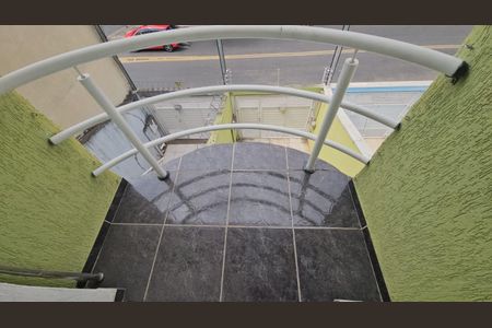 Casa à venda com 150m², 3 quartos e 2 vagas Casa à venda com 150m², 3 quartos e 2 vagasVaranda