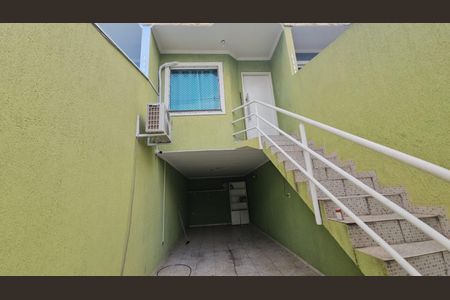Casa à venda com 150m², 3 quartos e 2 vagas Casa à venda com 150m², 3 quartos e 2 vagasGaragem