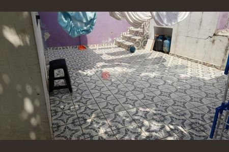 Casa à venda com 180m², 3 quartos e 4 vagas