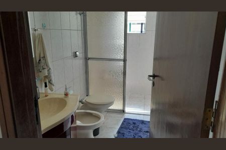 Casa à venda com 180m², 3 quartos e 4 vagas