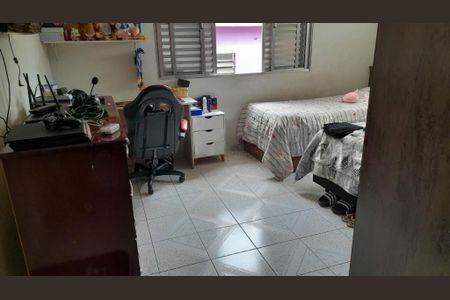 Casa à venda com 180m², 3 quartos e 4 vagas