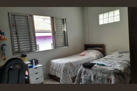 Casa à venda com 180m², 3 quartos e 4 vagas