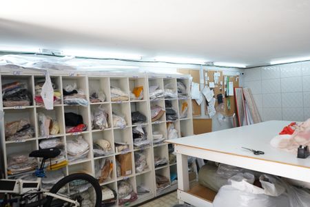 Casa à venda com 353m², 5 quartos e 4 vagasÁrea de Serviço