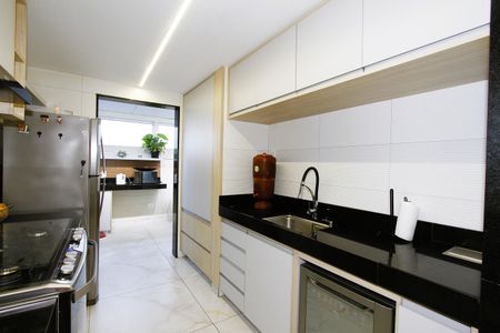 Apartamento à venda com 60m², 1 quarto e 1 vagaCozinha