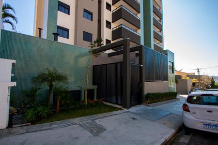 Apartamento à venda com 92m², 2 quartos e 2 vagas Apartamento à venda com 92m², 2 quartos e 2 vagasFachada