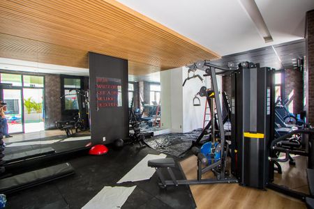 Apartamento à venda com 92m², 2 quartos e 2 vagas Apartamento à venda com 92m², 2 quartos e 2 vagasÁrea comum - Academia