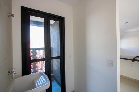 Apartamento à venda com 92m², 2 quartos e 2 vagas Apartamento à venda com 92m², 2 quartos e 2 vagasÁrea de serviço