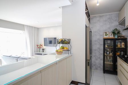 Apartamento à venda com 97m², 3 quartos e 2 vagasCozinha