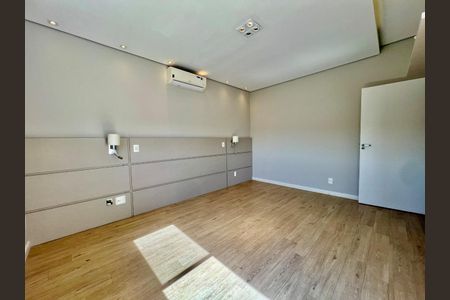 Casa de condomínio à venda com 300m², 3 quartos e 4 vagas Casa de condomínio à venda com 300m², 3 quartos e 4 vagasFoto 44