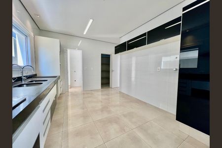 Casa de condomínio à venda com 300m², 3 quartos e 4 vagas Casa de condomínio à venda com 300m², 3 quartos e 4 vagasFoto 19