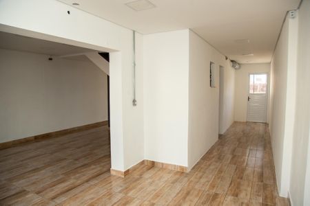 Casa à venda com 160m², 3 quartos e 2 vagas Casa à venda com 160m², 3 quartos e 2 vagasSala