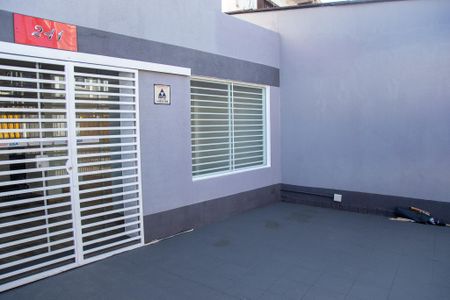 Casa à venda com 160m², 3 quartos e 2 vagas Casa à venda com 160m², 3 quartos e 2 vagasGaragem