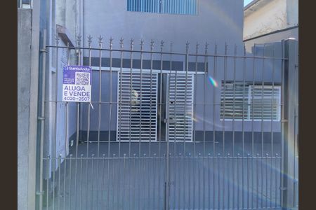 Casa à venda com 160m², 3 quartos e 2 vagas Casa à venda com 160m², 3 quartos e 2 vagasPlaca