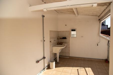 Casa à venda com 160m², 3 quartos e 2 vagas Casa à venda com 160m², 3 quartos e 2 vagasÁrea de Serviço