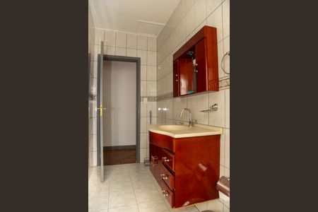 Casa à venda com 160m², 3 quartos e 2 vagas Casa à venda com 160m², 3 quartos e 2 vagasBanheiro