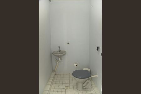 Casa à venda com 160m², 3 quartos e 2 vagas Casa à venda com 160m², 3 quartos e 2 vagasLavabo