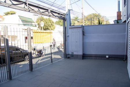 Casa à venda com 160m², 3 quartos e 2 vagas Casa à venda com 160m², 3 quartos e 2 vagasGaragem