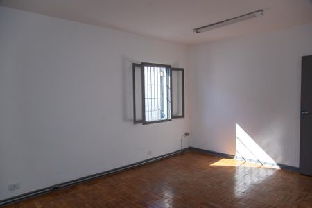 Casa à venda com 160m², 3 quartos e 2 vagas Casa à venda com 160m², 3 quartos e 2 vagasQuarto 2