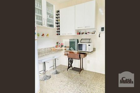 Apartamento à venda com 150m², 4 quartos e 3 vagasCozinha 