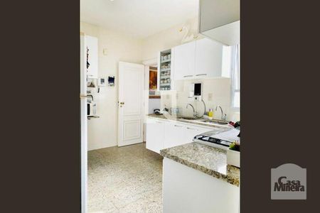 Apartamento à venda com 150m², 4 quartos e 3 vagasCozinha 