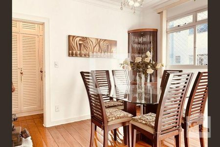 Apartamento à venda com 150m², 4 quartos e 3 vagasSala 