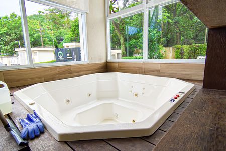 Apartamento à venda com 68m², 1 quarto e 3 vagas Apartamento à venda com 68m², 1 quarto e 3 vagasÁrea comum