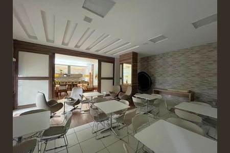 Apartamento à venda com 82m², 3 quartos e 1 vagaÁrea comum - Salão de festas