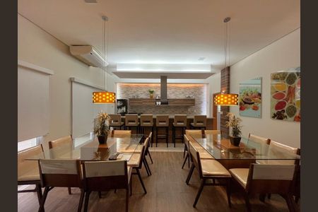 Apartamento à venda com 82m², 3 quartos e 1 vagaÁrea comum - Salão de festas