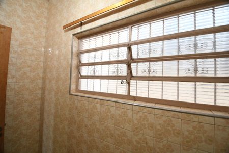 Casa à venda com 330m², 3 quartos e 6 vagasLavabo