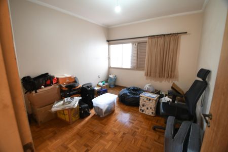 Casa à venda com 330m², 3 quartos e 6 vagasQuarto 1