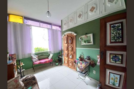 Apartamento à venda com 96m², 3 quartos e sem vaga