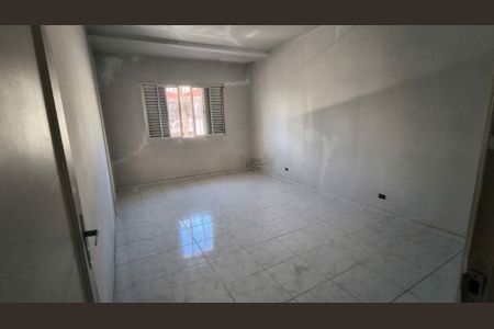 Casa à venda com 102m², 3 quartos e 1 vaga